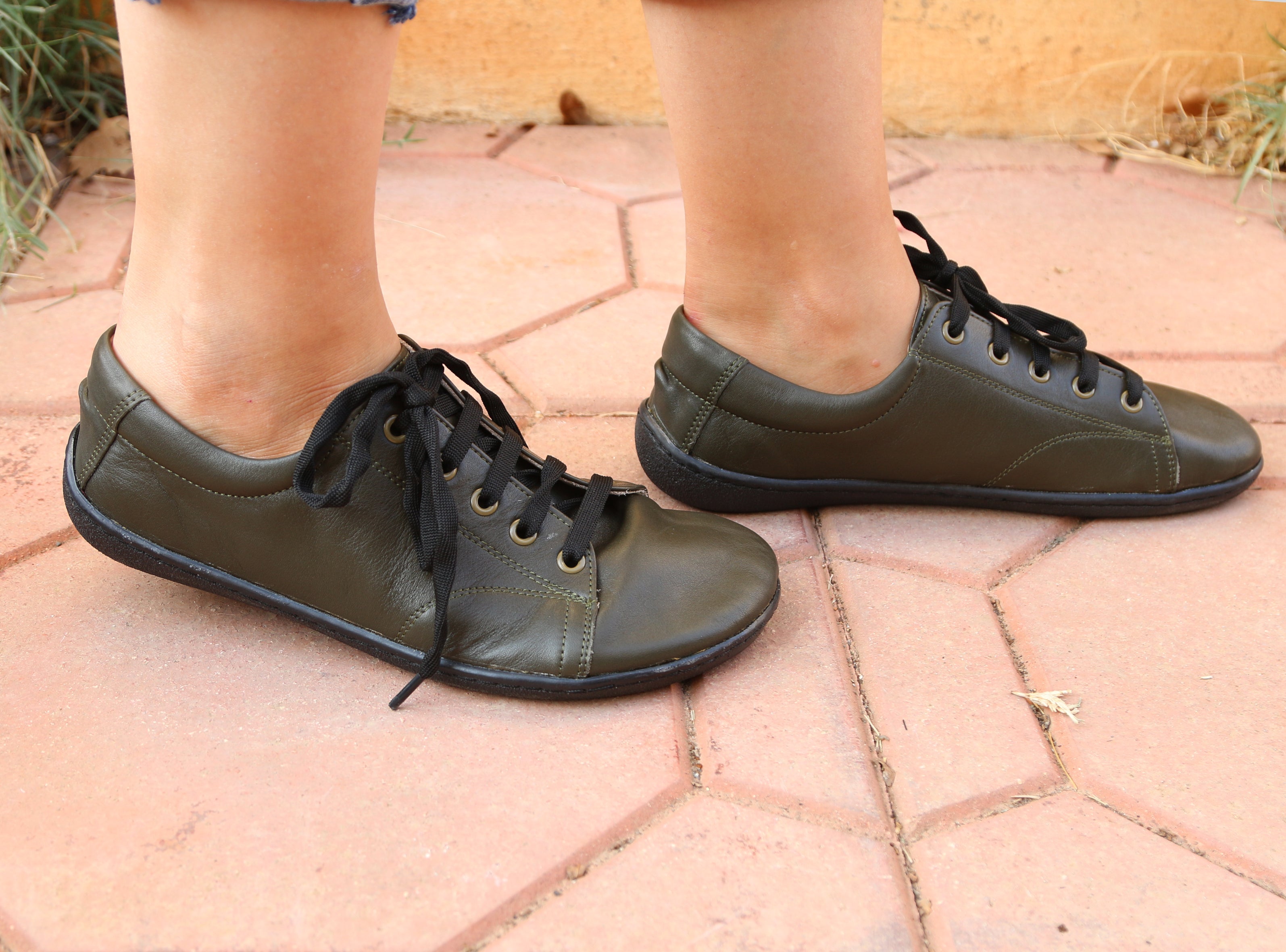 Green SNEAKER Wide Barefoot Shoes Smooth Leather Handmade 6mm Rubber Outsole